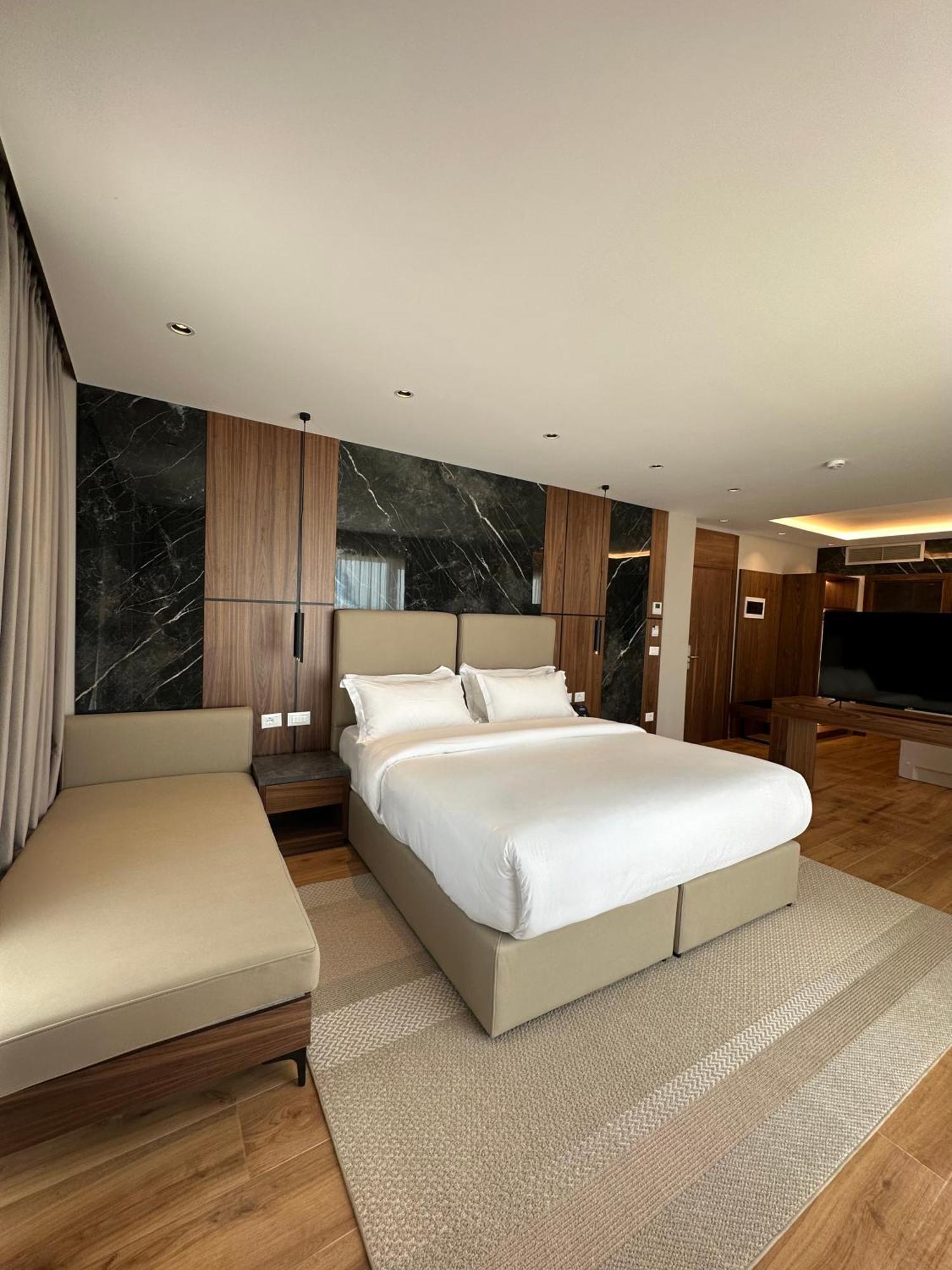 Klajdi Resort & Spa Golem  Luaran gambar