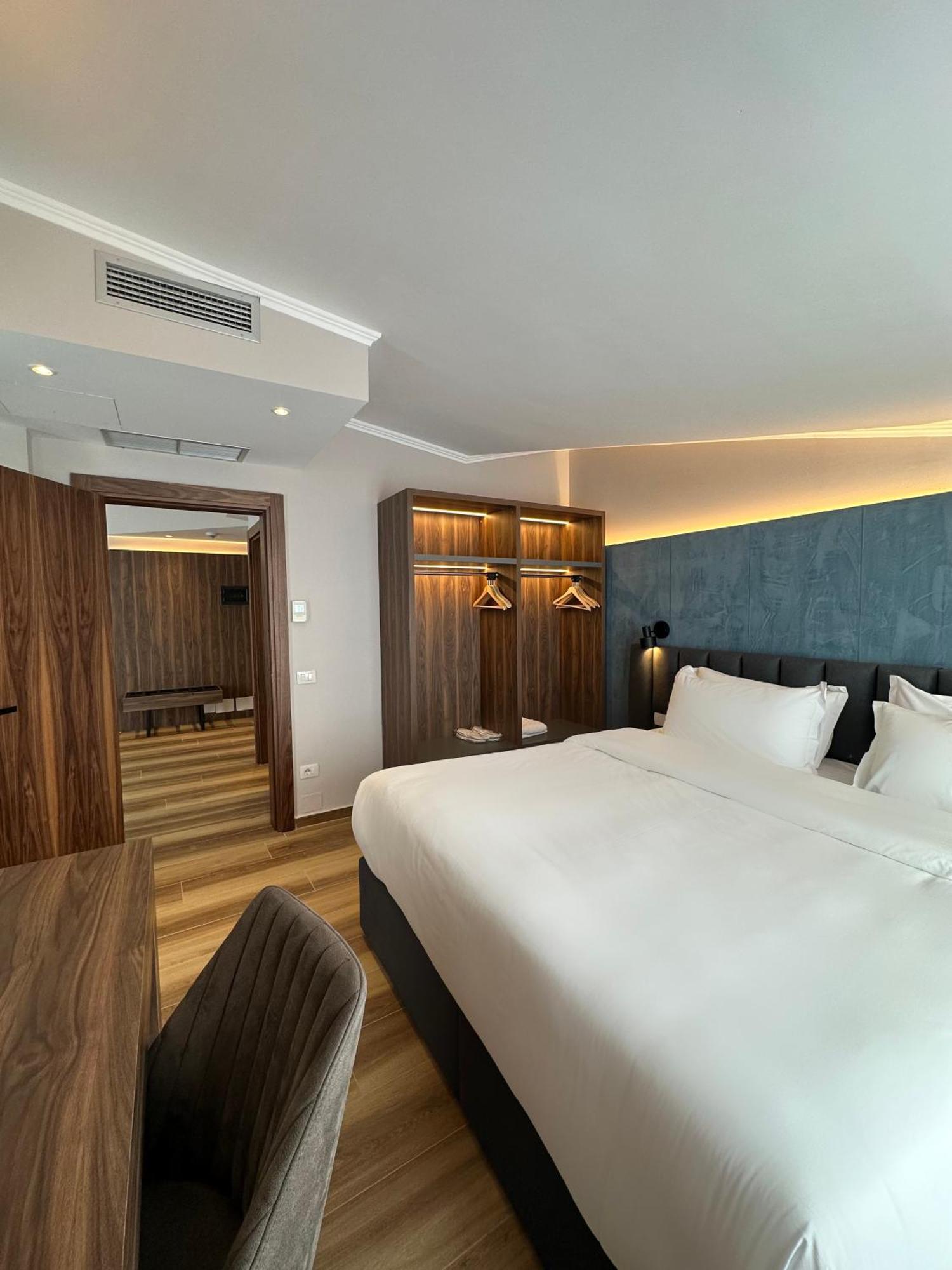 Klajdi Resort & Spa Golem  Bilik gambar A room at the hotel