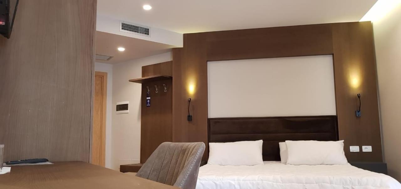 Klajdi Resort & Spa Golem  Luaran gambar A room at the hotel